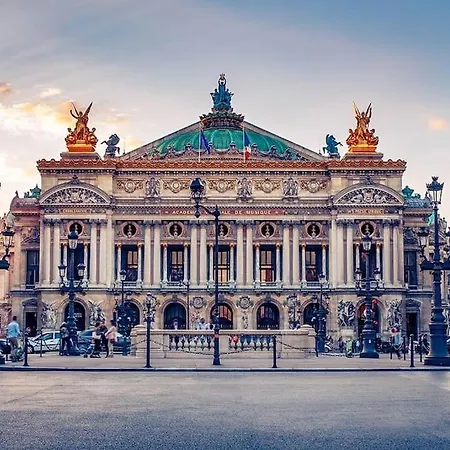 Luxe Place Parigi